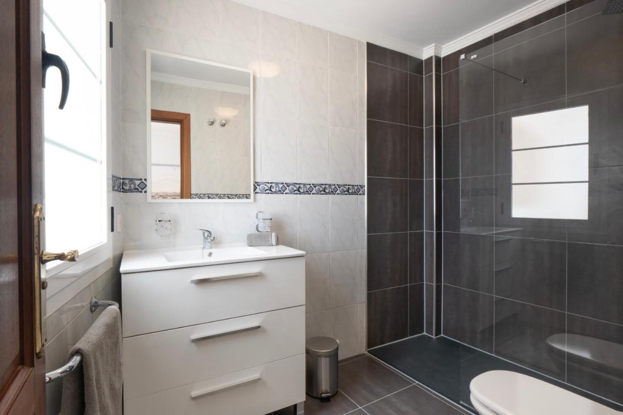 Comfortable And Modern Apartment Next To The Avenida Central In 티아즈 외부 사진